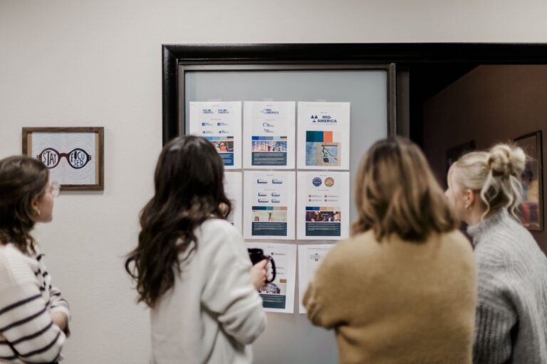 Creating Seamless Customer Experiences with Omnichannel Marketing